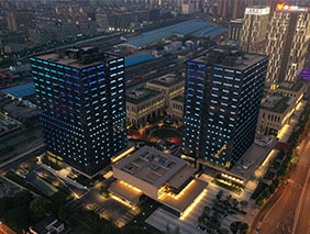 塑造空間、化繁為簡 | 勇電大功率洗墻燈打造上海市北高新園區(qū)新夜景